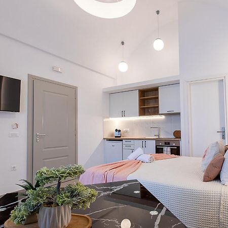 Santorini Villatzio Suites Mesaria Dış mekan fotoğraf