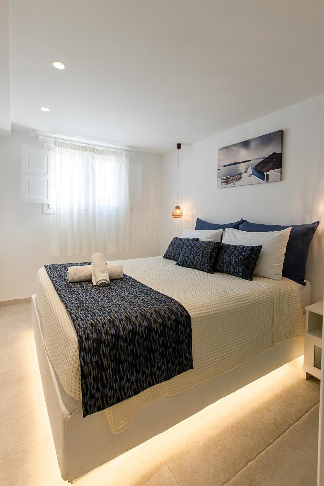 Santorini Villatzio Suites Mesaria Dış mekan fotoğraf